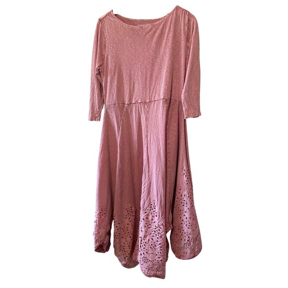 Soft Surroundings Dresses & Skirts - Soft Surroundings Blush 3/4 Sleeve Eyelet Handkerchief Hem Midi Dress P Small
